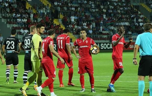 "Neftçi" Milinkoviçin siftəsini korladı 