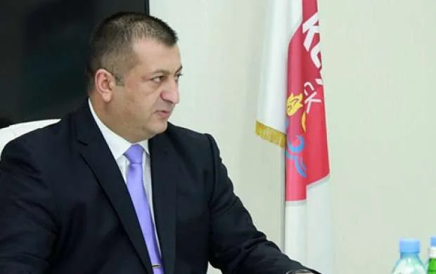 Əmir Zaur, yoxsa məmur Zaur? (Bəyanat) 