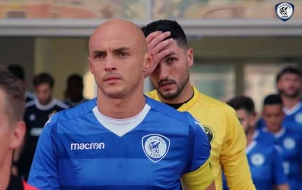 "Kukesi"nin kapitanı: "Qarabağ" əvvəlki səviyyəsində deyil 