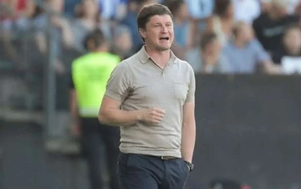 BATE-nin baş məşqçisi "Qarabağ"dan danışdı 