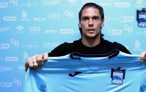 "Zirə" serb müdafiəçi transfer etdi 
