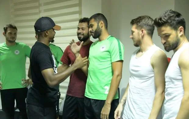 Eto’o Türkiyə klubundan ayrıldı 