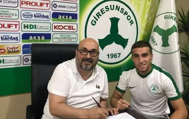 Milli futbolçumuz oynadı, komandası qələbə qazandı 
