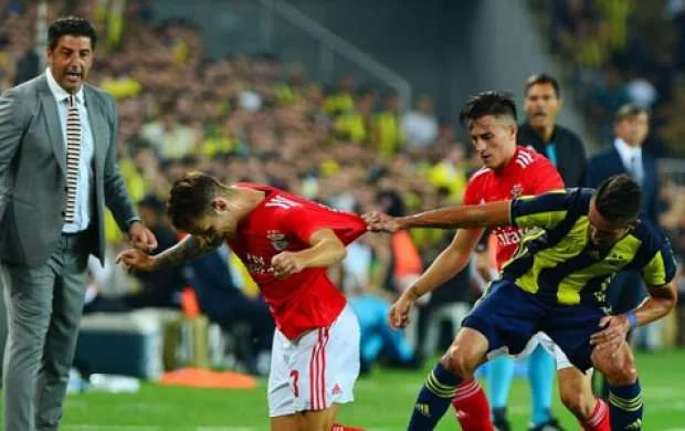 "Fənərbaxça", "Seltik" və "Spartak" ÇL-dən getdi 