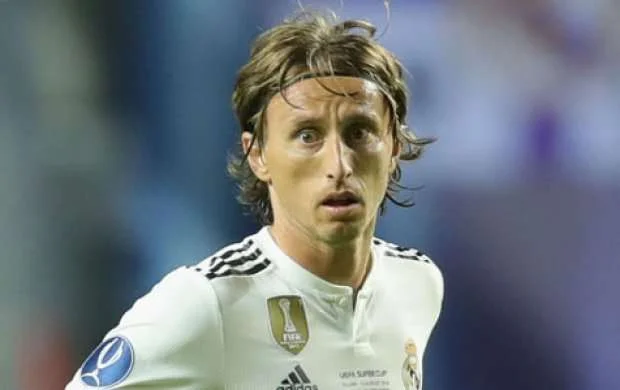 “Real" Modriçə görə "İnter"dən FIFA-ya şikayət edəcək 