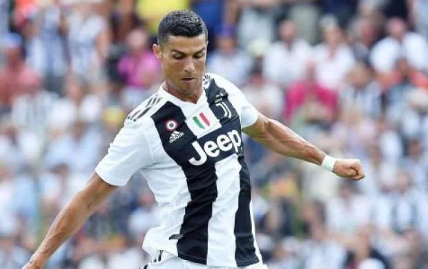 Ronaldonun “Yuventus”da debüt edəcəyi tarix açıqlandı 