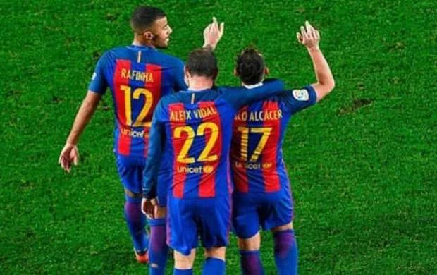 Bu futbolçular "Barselona"dan gedir 