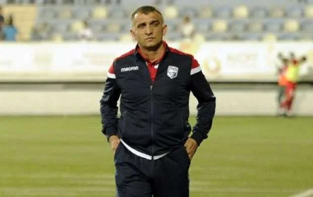 Elşad Əhmədov: "Onun səviyyəsində futbolçumuz yoxdu, amma transferi düşünmürük" 