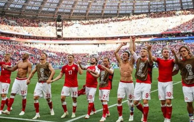 Milli komandada üsyan: futbolçular və məşqçilər düşərgəni tərk etdi 