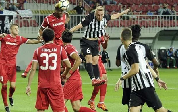 Topaz Premyer Liqasında anti-rekord 