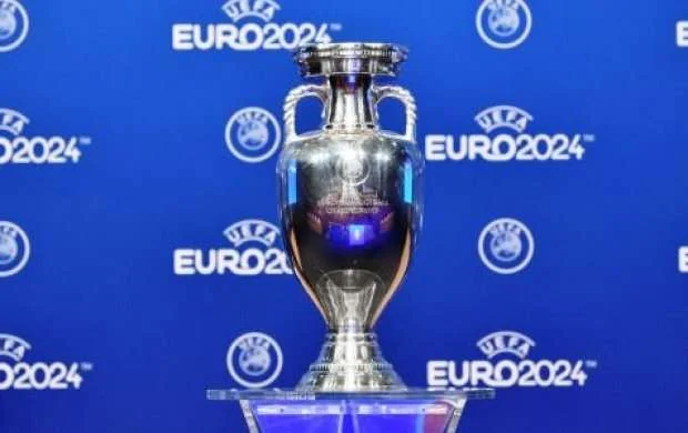 UEFA "AVRO-2024"ün ev sahibliyini Türkiyəyə vermədi - FOTO 