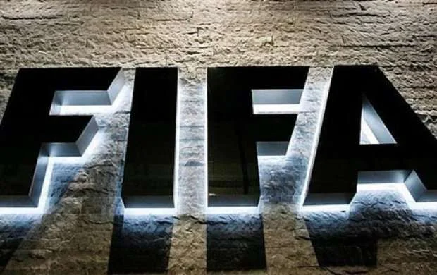 Dövlət müdaxilə etdi, FIFA bu ölkənin üzvülüyünü dondurdu 