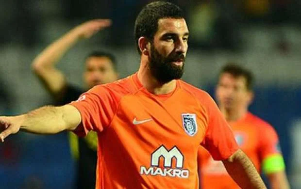 Arda Turan geri dönür 