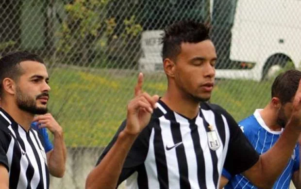 "Neftçi"nin futbolçusu: "Ronaldinyo, Neymar və Ronaldo ən yaxşı oyunçulardı" 