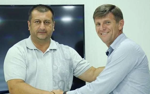"Keşlə" baş məşqçisini istefaya göndərdi 