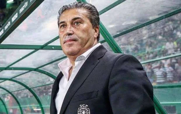 "Qarabağ"ın rəqibi baş məşqçisini qovur 