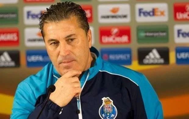 "Qarabağ"ın rəqibi baş məşqçisini qovdu 