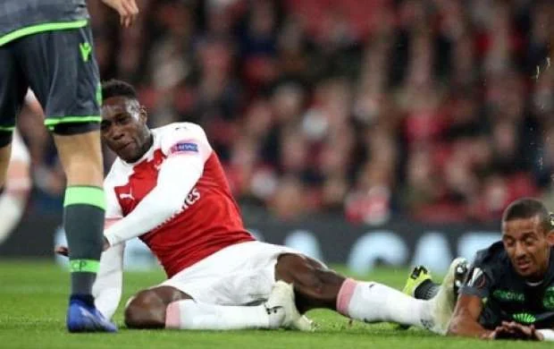 "Arsenal"ın futbolçusunun ayağı sındı - VİDEO 