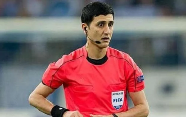 Əliyar Ağayev VAR kursunda 