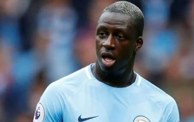 "Mançester Siti"nin futbolçusu əməliyyat olundu 