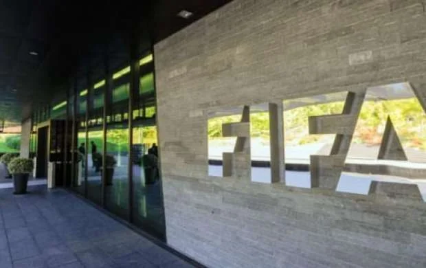 FIFA Türkiyə klubuna transfer qadağası qoydu 