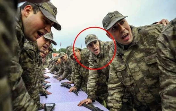 Ramil Quliyev ordudan təxris olundu - FOTO 
