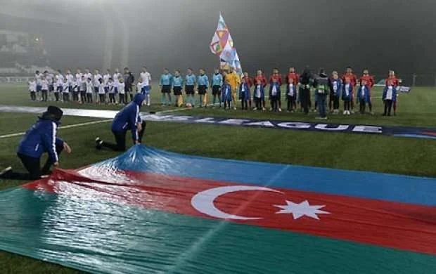 Fareri udduq, ümid son tura qaldı 