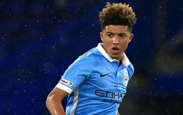 14 yaşlı futbolçunu 650 min manata transfer etdilər 