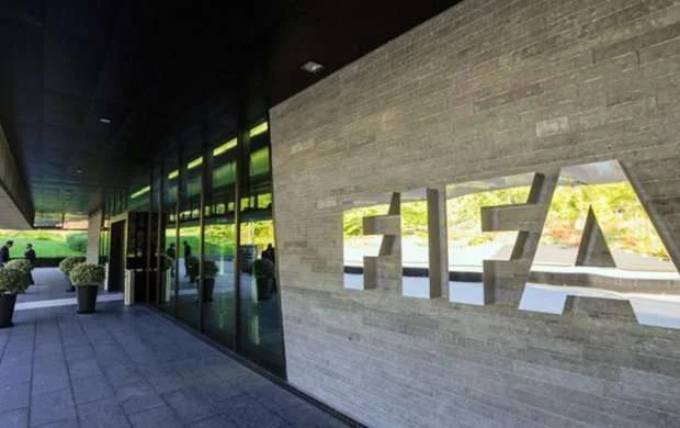 FİFA icarə qaydalarını dəyişdirir 