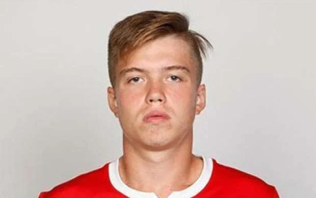 "Lokomotiv"in futbolçusu donaraq öldü 