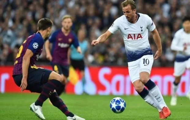 Ulduz hücumçu: "PSV-yə minnətdarıq..." 