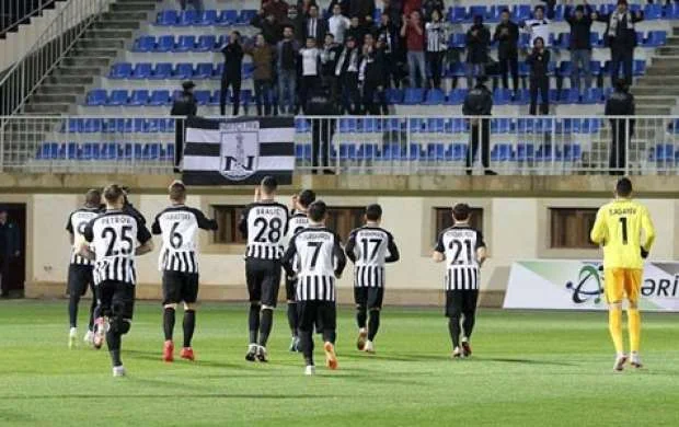 AFFA “Neftçi”yə baş məşqçi axtarır?! 