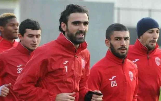 Bakı klubundan 3 azərbaycanlı yola salınır - ÖZƏL 