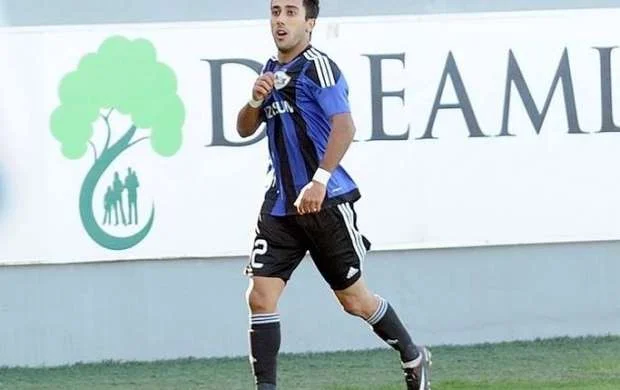 Millimizin üzvü "Qarabağ"dan getdi 