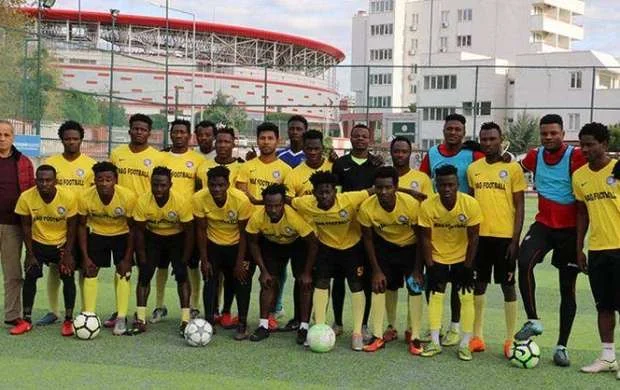 Qanalı futbolçular Azərbaycan klublarını gözləyir 