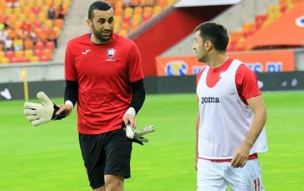 "Neftçi" ilə ayın 6-da müqavilə bağlayacam" 