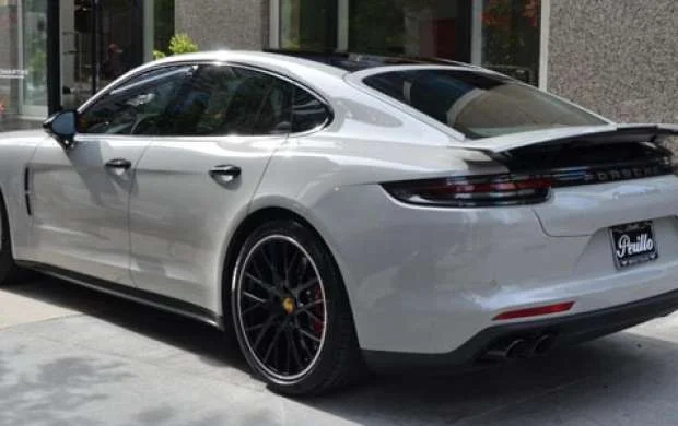 Azərbaycanlı futbolçuların maşınları: "Porsche Panamera", "Maserati"... - FOTOLAR 