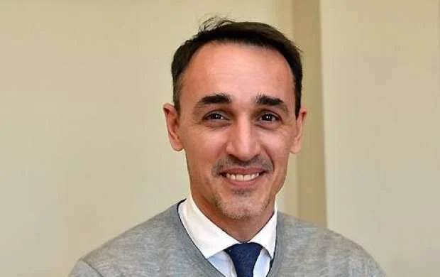 Millimizin yeni məşqçisi hamını təəccübləndirmək istəyir 