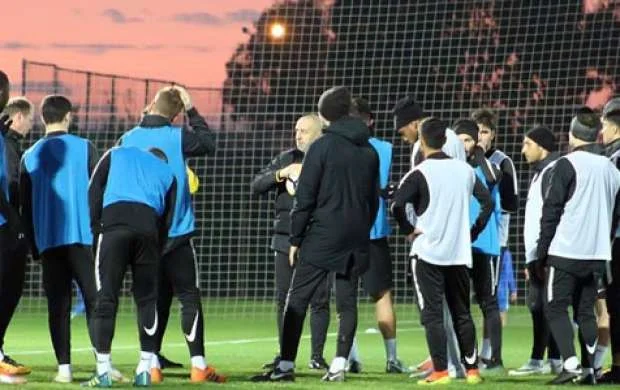 "Neftçi"nin iki legioneri toplanışa qatılmadı 