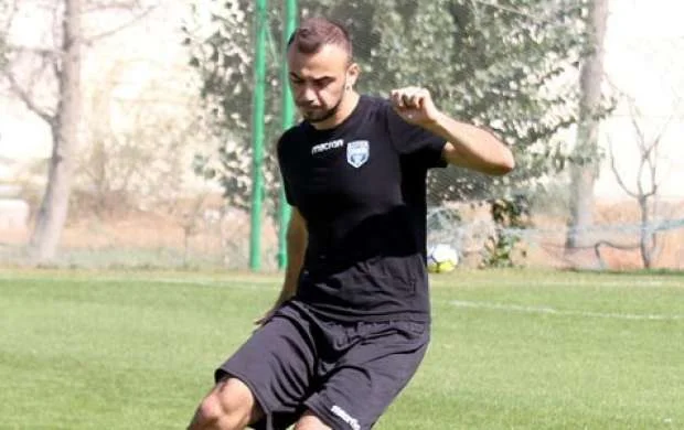 “Sumqayıt” baxışa daha bir futbolçu cəlb etdi 