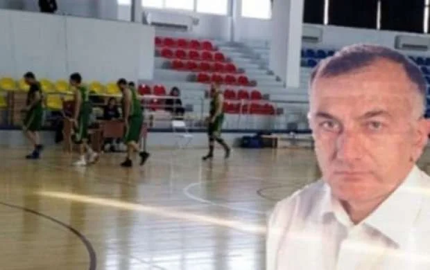 Basketbolçularımız federasiya prezidentini boykot etdi - VİDEO 