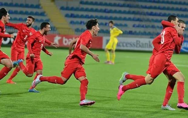 Milli komandalarımız yoxlama oyunu keçirdi, 4 qol vuruldu 