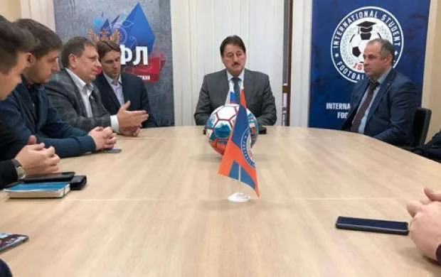 "Bu informasiyaları mətbuata ötürən yazıq adamdı" - MÜSAHİBƏ 