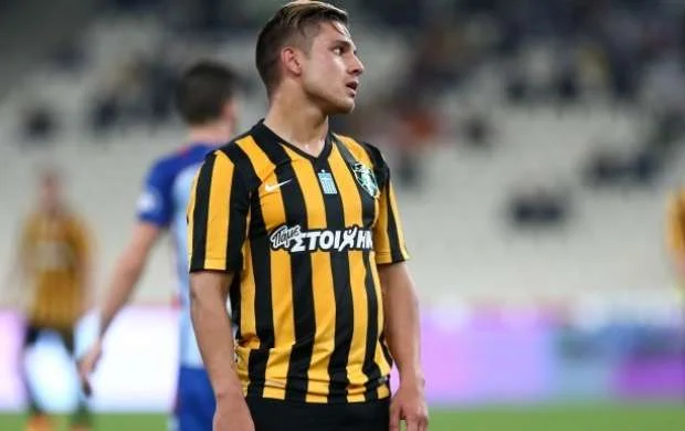 Yunan jurnalist "Neftçi"ni faş etdi: 300 min avro! 