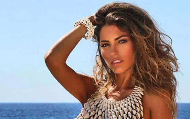 Ulduz futbolçunun xanımı "Instagram"ı "partlatdı" - FOTO 