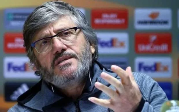 Mustafa Reşit Akçay milli komandamızın baş məşqçisi olur? 