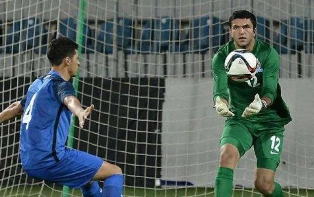 "Neftçi"nin qapıçısı millimizin düşərgəsinə qayıtdı 
