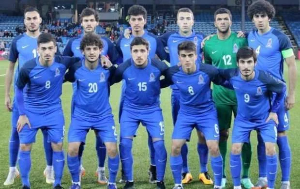 Obradoviç "quru sülh"lə başladı 