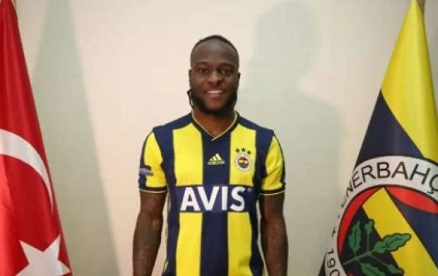 "Çelsi"nin futbolçusu rəsmən "Fənərbaxça"da 