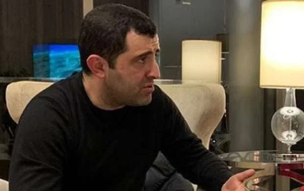 "Forza"dan üzr istəmək əvəzinə yalvaran "xarizma" 